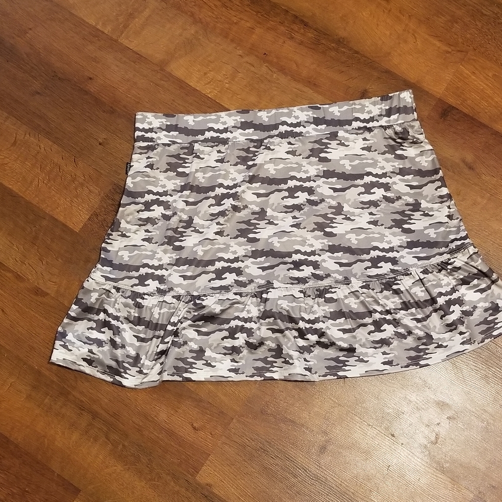 Simply southern skirt